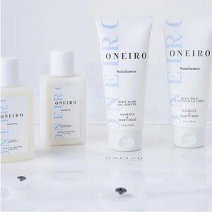 ONEIRO  Sunchasers #4 Piece Set & A Travel Bag .